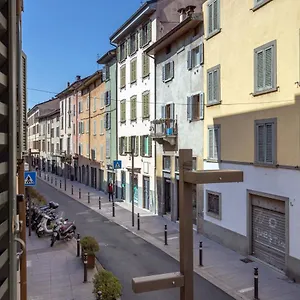 San Bernardino 8 - Immobili E Soluzioni Rent Apartament